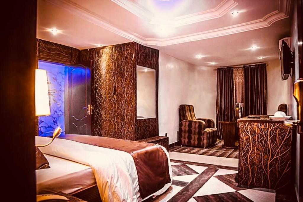 E-Suites Hotel, Αμπούζα Εξωτερικό φωτογραφία