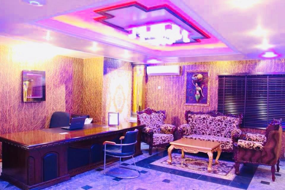 E-Suites Hotel, Αμπούζα Εξωτερικό φωτογραφία