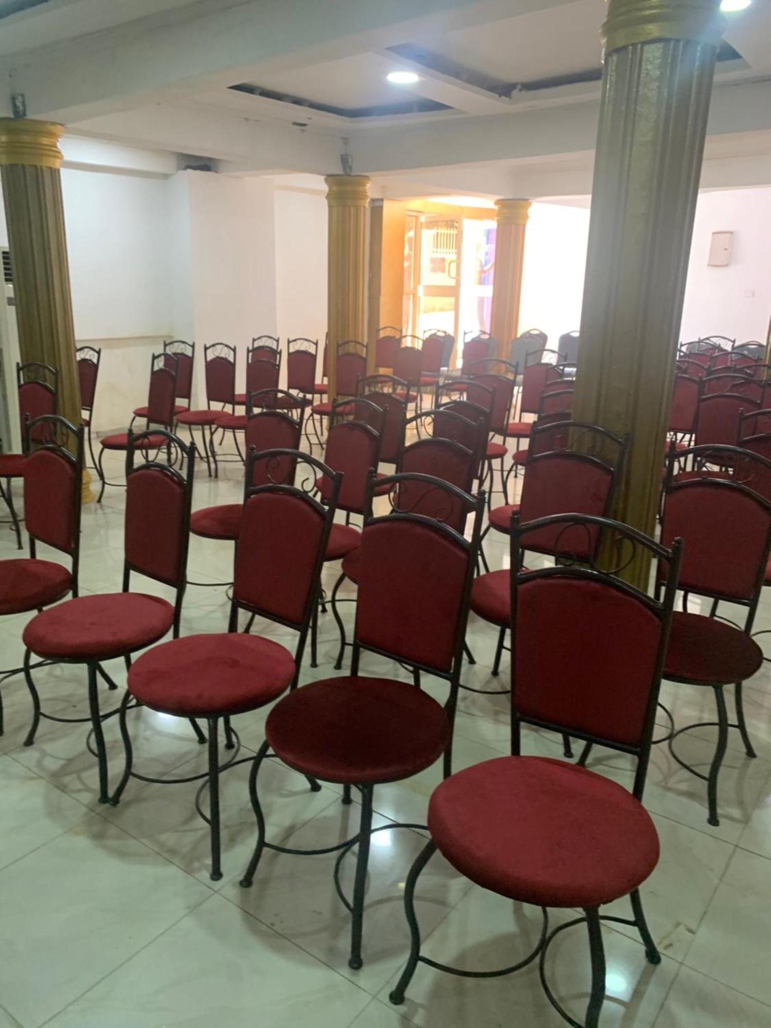 E-Suites Hotel, Αμπούζα Εξωτερικό φωτογραφία